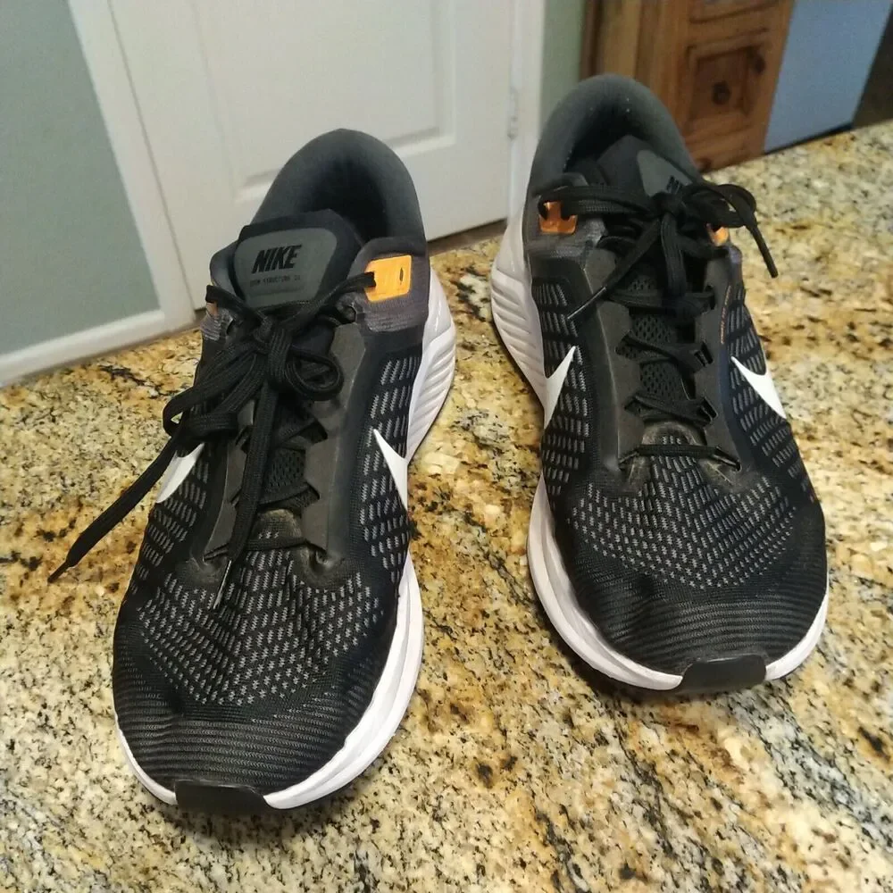 Nike size 12.5 Air Zoom Structure 24 DA8535 003 Black / Pure Platinum